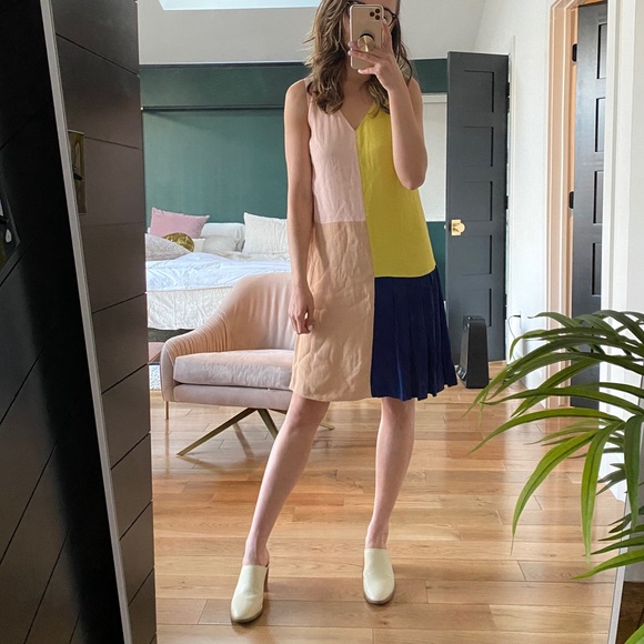 Anthropologie Dresses & Skirts - Funky Anthropologie Color block dress